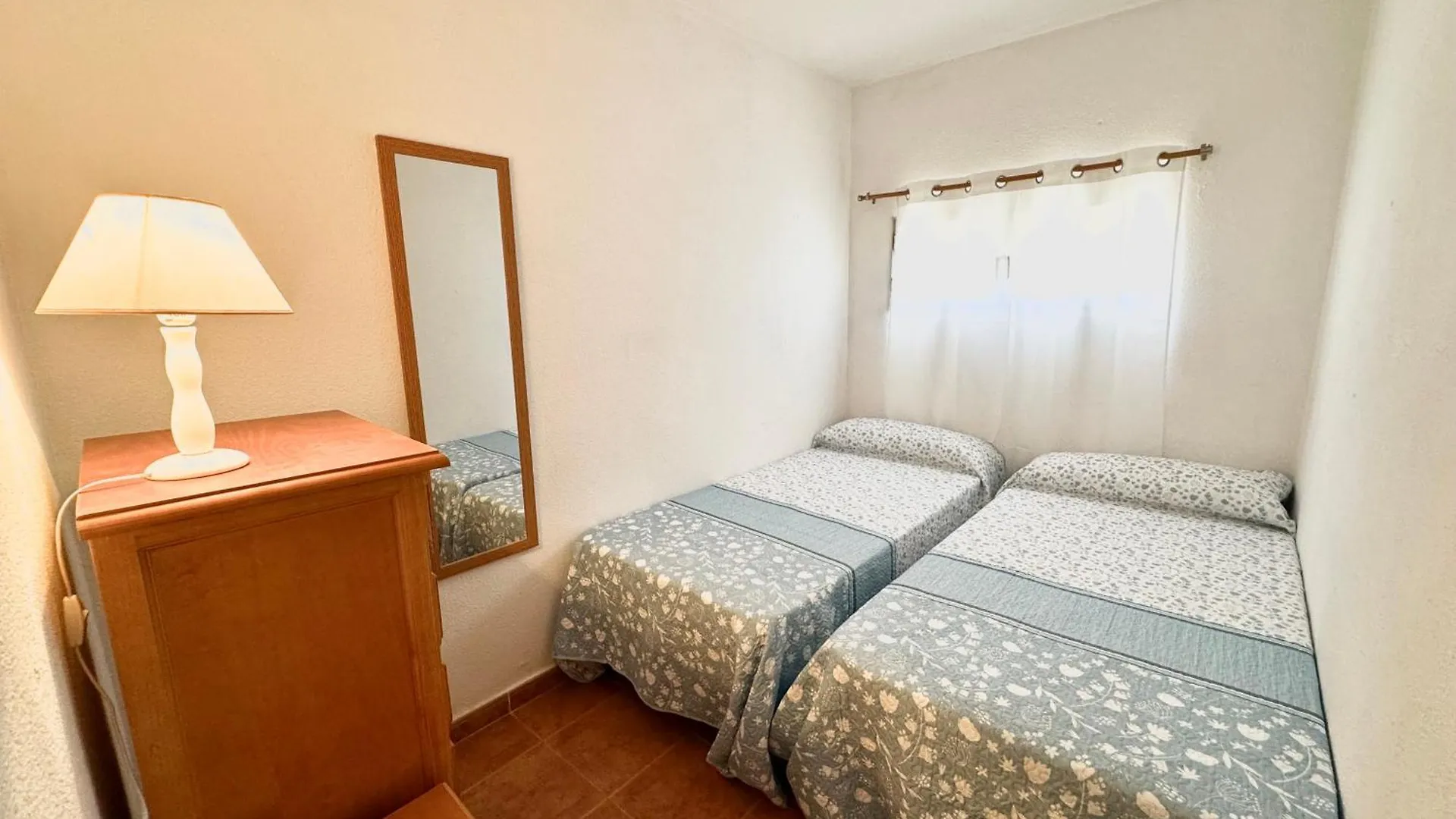 Apartmán Frente A La Playa Con Vistas Y Garaje, Nucleo Cristal Torremolinos Španělsko