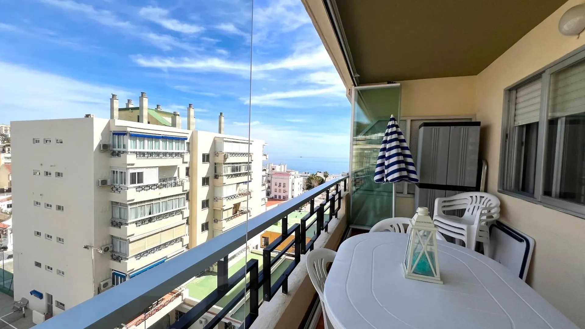 Frente A La Playa Con Vistas Y Garaje, Nucleo Cristal Διαμέρισμα Τορρεμολίνος